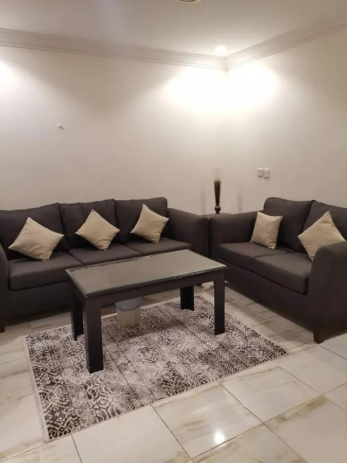 ריאד Royal Suite Furnished Apartments ערב הסעודית