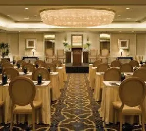 Hotel Four Seasons At Kingdom Center, Rijad